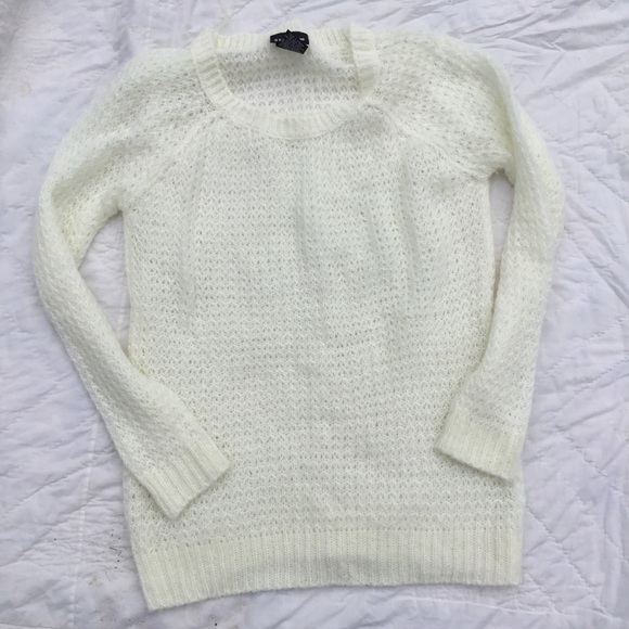 Sweater - Picture 2 of 7